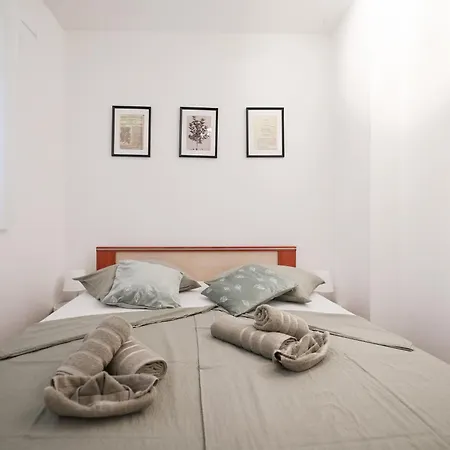 Apartment Mirta Privlaka (Zadar)