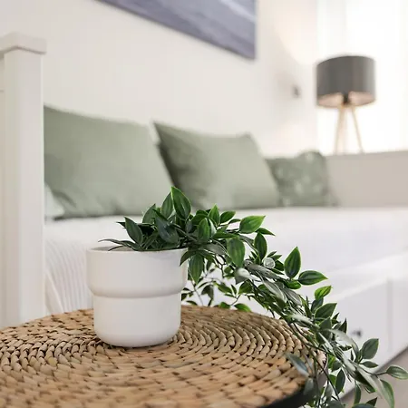 Apartment Mirta *